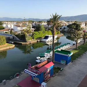 le-marinola-empuriabrava.catalonia-hotels.com/