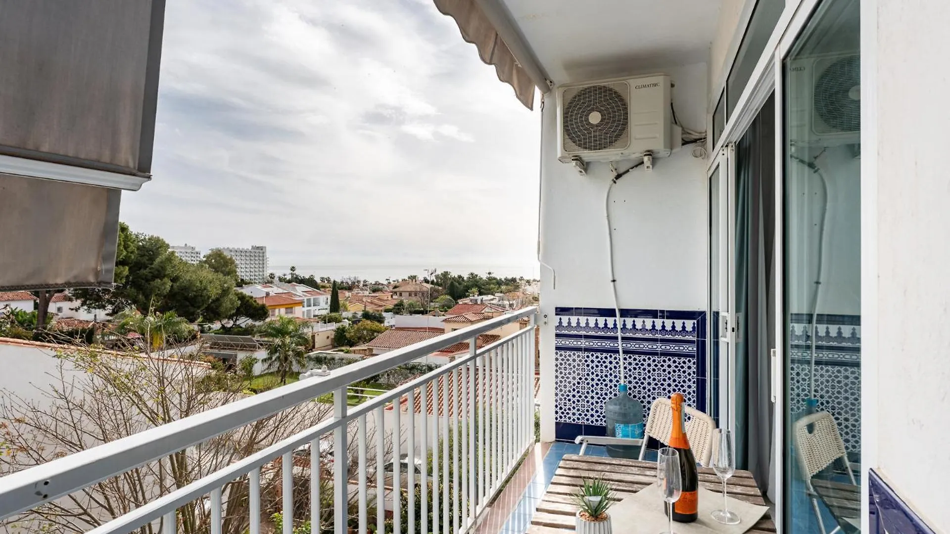Malagasuite Benalmadena Relax & Sun Apartment